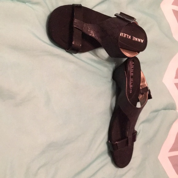 Tank top - Picture 6 of 8